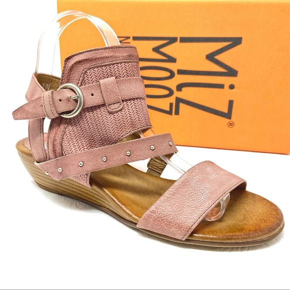 Miz Mooz Shoes - New MIZ MOOZ Farley Buckle Sandals 6 pink stud